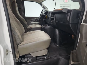 2017 Chevrolet Express 3500 Cutaway 1WT - miniatura 8