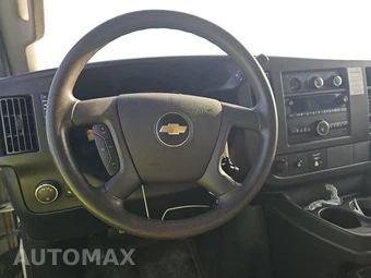 2017 Chevrolet Express 3500 Cutaway 1WT - miniatura 10