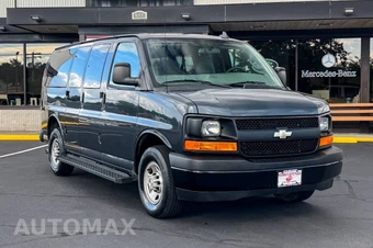 2017 Chevrolet Express 3500 Passenger Van LS 1LS 135.0" WB - samochód z USA z aukcji Manheim, oferta Kup Teraz w AUTOMAX