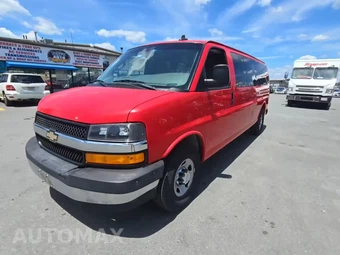 2017 Chevrolet Express 3500 Passenger Van LS 1LS 155.0" WB