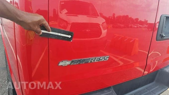 2017 Chevrolet Express 3500 Passenger Van LS 1LS 155.0" WB - miniatura 21