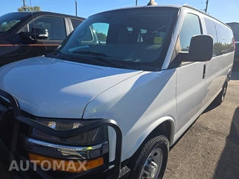 2017 Chevrolet Express 3500 Passenger Van LT 1LT 155.0" WB