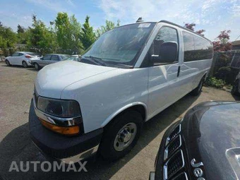 2017 Chevrolet Express 3500 Passenger Van LT 1LT 155.0" WB