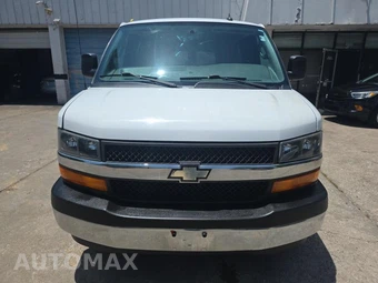2017 Chevrolet Express 3500 Passenger Van LT 1LT 155.0" WB - miniatura 2