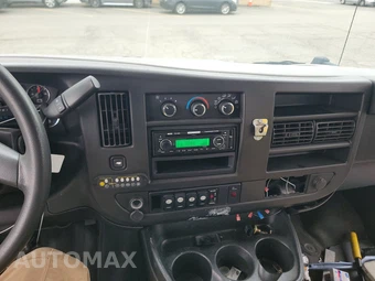 2017 Chevrolet Express 4500 Cutaway 2WT DRW - miniatura 4