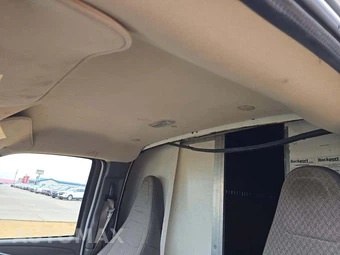 2017 Chevrolet Express 4500 Cutaway 2WT DRW – miniatura 8