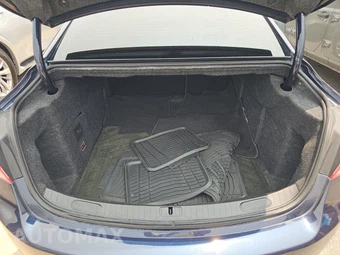 2017 Chevrolet Impala LT 1LT – miniatura 16