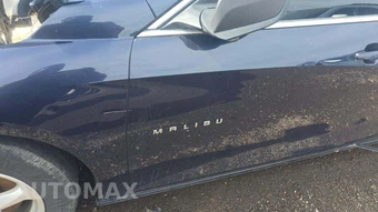 2017 Chevrolet Malibu LS 1FL - miniatura 21
