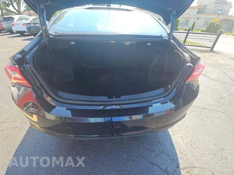 2017 Chevrolet Malibu LS 1FL – miniatura 11