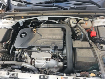 2017 Chevrolet Malibu LS 1FL - miniatura 16