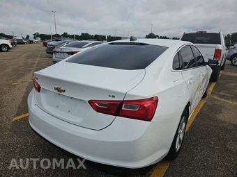 2017 Chevrolet Malibu LS 1FL - miniatura 4