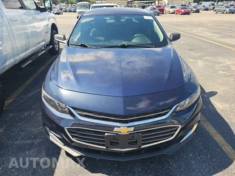 2017 Chevrolet Malibu LS 1FL - miniatura 2