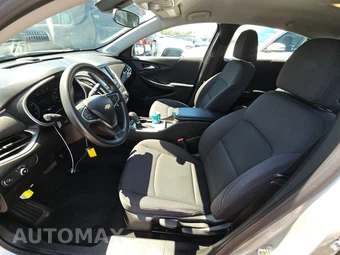 2017 Chevrolet Malibu LS 1FL – miniatura 7