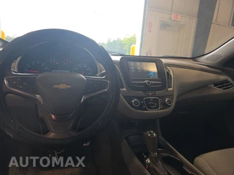 2017 Chevrolet Malibu LS 1FL – miniatura 11