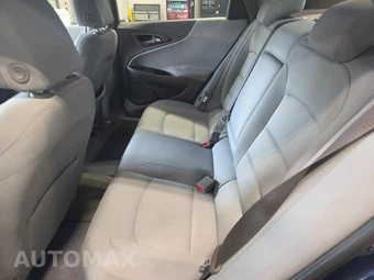 2017 Chevrolet Malibu LS 1FL – miniatura 13