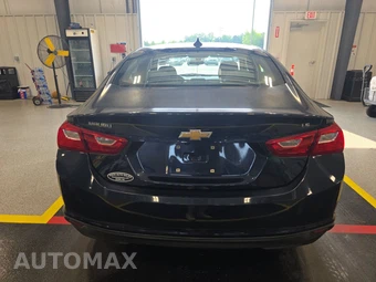 2017 Chevrolet Malibu LS 1FL – miniatura 5