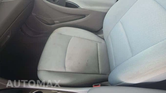 2017 Chevrolet Malibu LS 1LS – miniatura 27