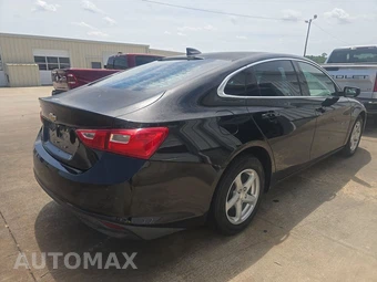 2017 Chevrolet Malibu LS 1LS – miniatura 4