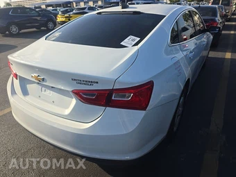2017 Chevrolet Malibu LS 1LS – miniatura 4