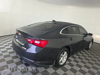 2017 Chevrolet Malibu LS 1LS - miniatura 4