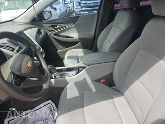 2017 Chevrolet Malibu LS 1LS – miniatura 7