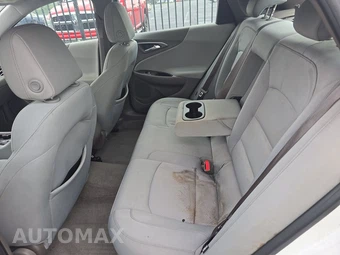 2017 Chevrolet Malibu LS 1LS – miniatura 13