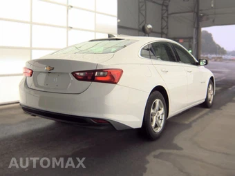 2017 Chevrolet Malibu LS 1LS – miniatura 4