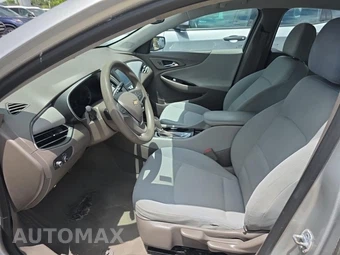 2017 Chevrolet Malibu LS 1LS – miniatura 13