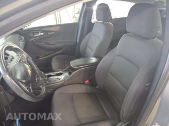 2017 Chevrolet Malibu LT 1LT – miniatura 6