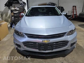 2017 Chevrolet Malibu LT 1LT – miniatura 2