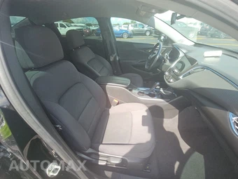 2017 Chevrolet Malibu LT 1LT - miniatura 8