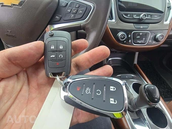 2017 Chevrolet Malibu LT 1LT - miniatura 8