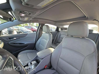 2017 Chevrolet Malibu LT 1LT - miniatura 8