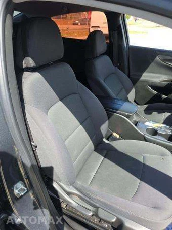 2017 Chevrolet Malibu LT 1LT – miniatura 18
