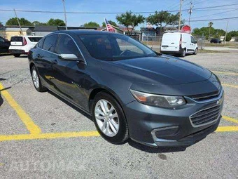 2017 Chevrolet Malibu LT 1LT – miniatura 4
