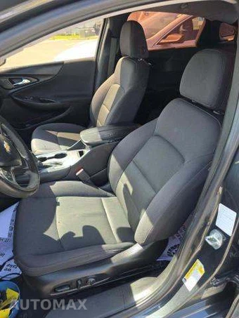 2017 Chevrolet Malibu LT 1LT – miniatura 6