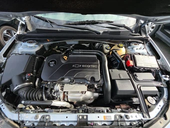 2017 Chevrolet Malibu LT 1LT – miniatura 15