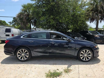 2017 Chevrolet Malibu Premier 2LZ - miniatura 4
