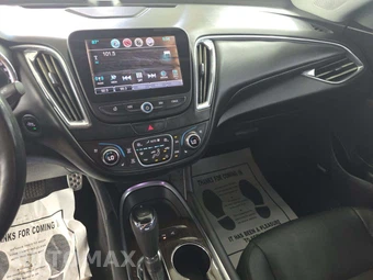 2017 Chevrolet Malibu Premier 2LZ - miniatura 10