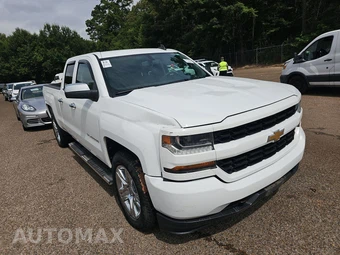 2017 Chevrolet Silverado 1500 Custom Extended Cab Medium Bed 1CX – miniatura 3