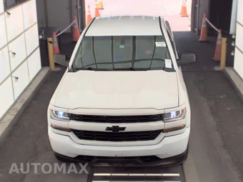 2017 Chevrolet Silverado 1500 Custom Extended Cab Medium Bed 1CX – miniatura 2
