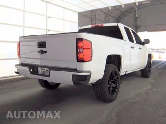 2017 Chevrolet Silverado 1500 Custom Extended Cab Medium Bed 1CX – miniatura 4