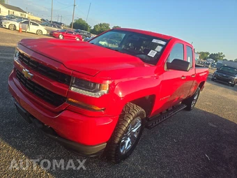 2017 Chevrolet Silverado 1500 Custom Extended Cab Medium Bed 1CX