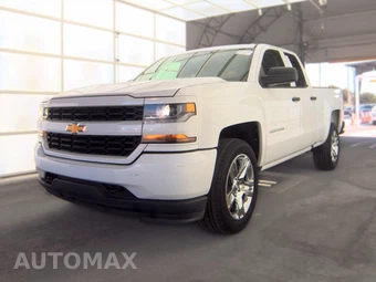 2017 Chevrolet Silverado 1500 Custom Extended Cab Medium Bed 1CX