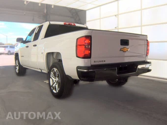2017 Chevrolet Silverado 1500 Custom Extended Cab Medium Bed 1CX – miniatura 8