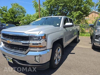 2017 Chevrolet Silverado 1500 LT Crew Cab Medium Bed 1LT