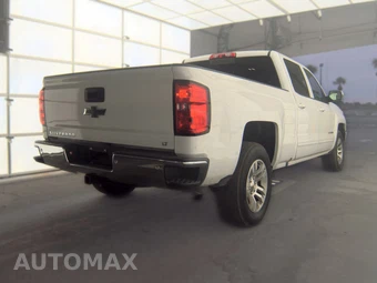 2017 Chevrolet Silverado 1500 LT Crew Cab Medium Bed 1LT – miniatura 4
