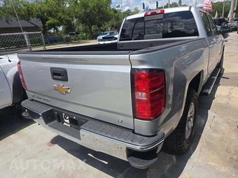 2017 Chevrolet Silverado 1500 LT Crew Cab Medium Bed 1LT - miniatura 3