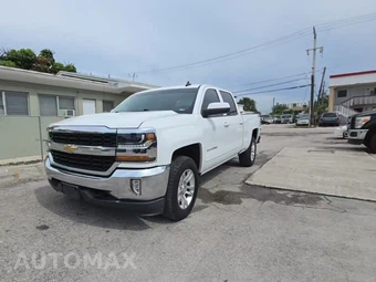 2017 Chevrolet Silverado 1500 LT Crew Cab Medium Bed 1LT