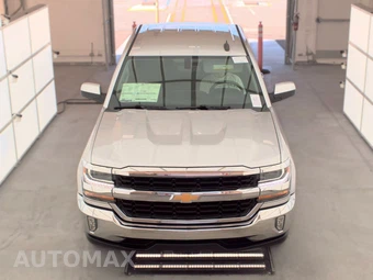 2017 Chevrolet Silverado 1500 LT Crew Cab Short Bed 1LT - miniatura 2